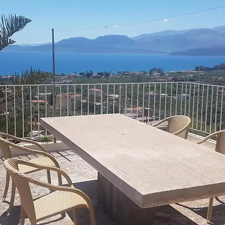 Sea View Διαμέρισμα *